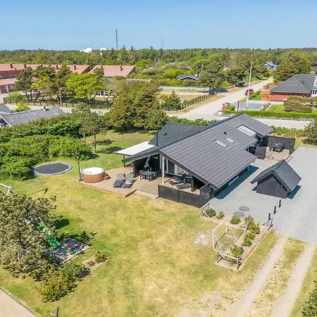 Selima Holiday home